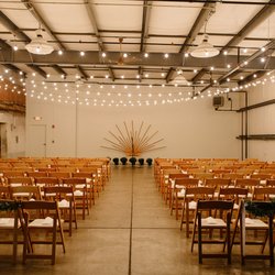 Lake Affect Studios - Optional auxiliary space for ceremony