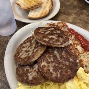 Brentwood Cafe - Breakfast & Brunch Near Me - Brentwood, California