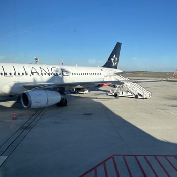 Turkish Airlines - Boarding - Airlines Near Me - Venezia, VE