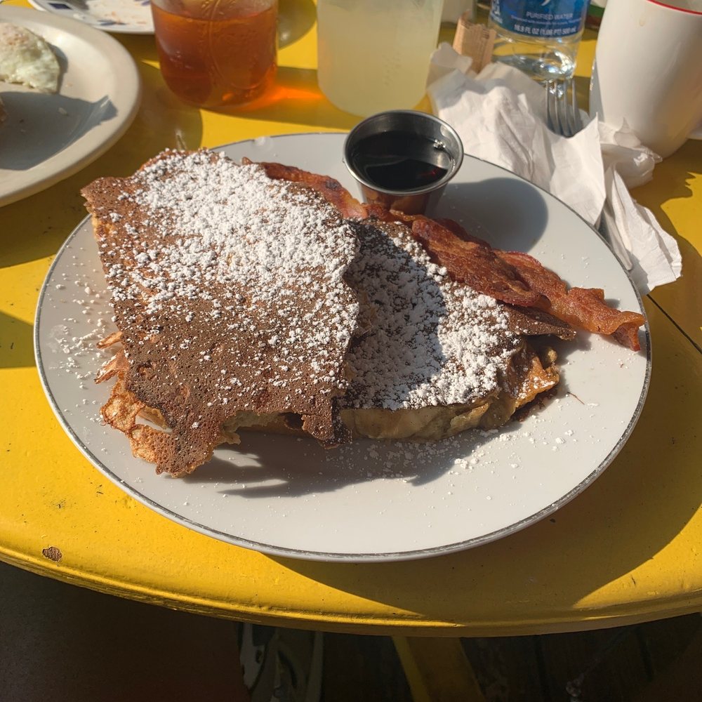Louise's Kitchen - French Toast - Breakfast & Brunch Near Me - Black Mountain, North Carolina Louise's Kitchen - French Toast - Breakfast & Brunch Near Me - Black Mountain, North Carolina