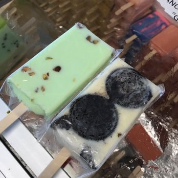 La Neveria Michoacana - Pistachio and Oreo popsicles - Ice Cream & Frozen Yogurt Near Me - Bladensburg, Maryland La Neveria Michoacana - Pistachio and Oreo popsicles - Ice Cream & Frozen Yogurt Near Me - Bladensburg, Maryland