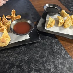 Sushi Brothers - DUMPLINGS CREAM CHEESE RANGOON
