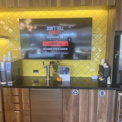 Venture X Fairfax Mosaic - Venture X free coffee lattes and an amazing staff!