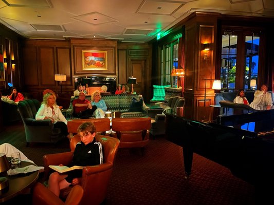 The Manor Bar by null