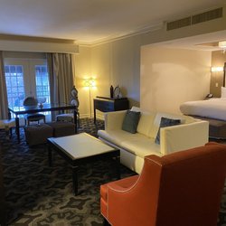 The Siena Hotel, Autograph Collection - King suite