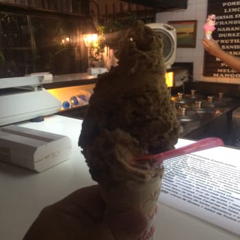Via Toscana - Cafe and vanilla con Caramelo - Ice Cream & Frozen Yogurt Near Me - Paseo Victorica, C Via Toscana - Cafe and vanilla con Caramelo - Ice Cream & Frozen Yogurt Near Me - Paseo Victorica, C