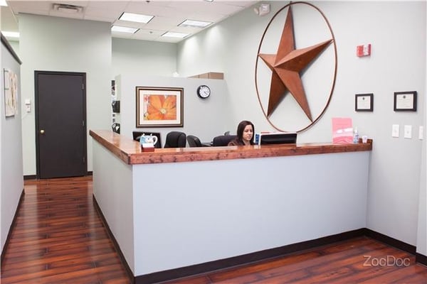 Lakeline Mall Family Dental