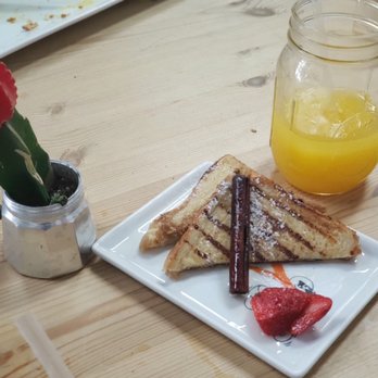 Café Bea - French toast - Cafes Near Me - Miami, Florida Café Bea - French toast - Cafes Near Me - Miami, Florida