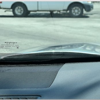 The Preferred Image  - Peeling on the drivers side (bottom of windshield) - Car Stereo Installation Near Me - Redwood City, California