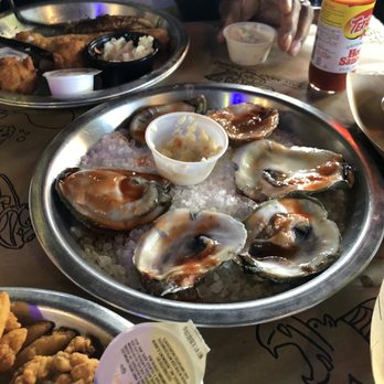 Bubba's Fish Shack - Oysters on half shell, yas!! - Seafood Near Me - Surfside Beach, South Carolina