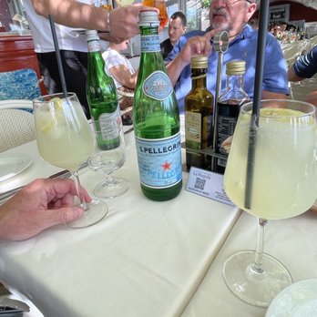 La Pergola - Limoncello - Italian Near Me - Positano, SA La Pergola - Limoncello - Italian Near Me - Positano, SA