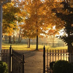 Chaplin Hill Bed & Breakfast - Autumn at C.H. B&B
