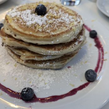 Shorebird - Lemon ricotta pancakes - Breakfast & Brunch Near Me - Sedona, Arizona