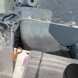 Passion Nails & Spa - Dirty chair