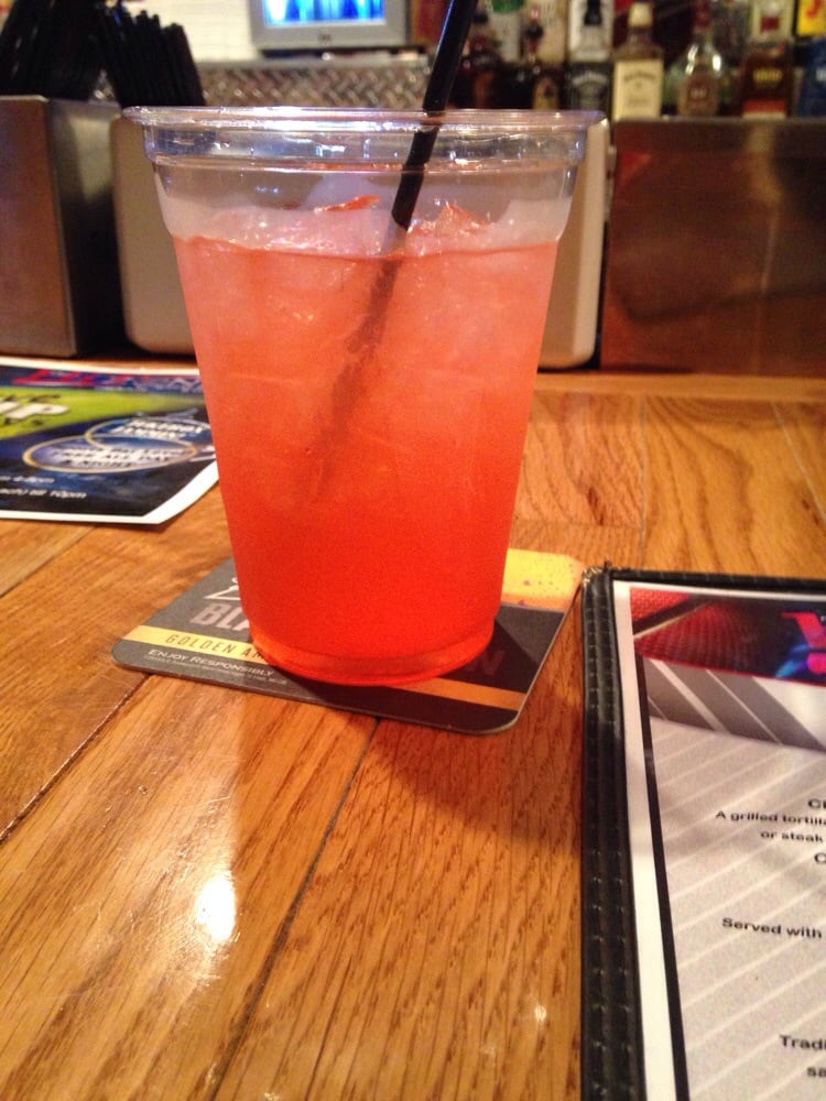 THE HITZ ZONE SPORTS BAR & GRILL Updated April 2024 2618 Dr Martin