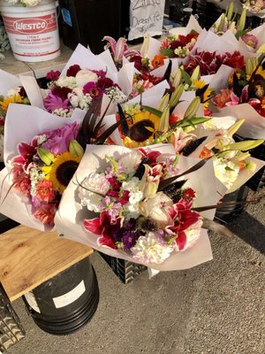 Lake City Farmers Market by null