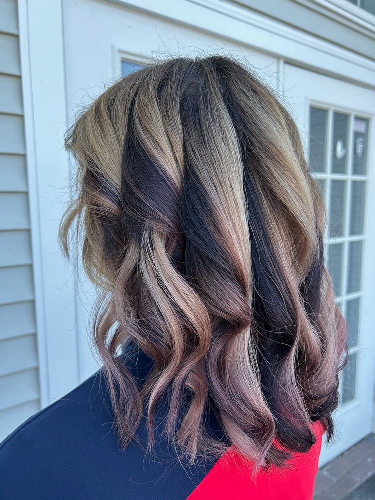 Blank Canvas Salon Image