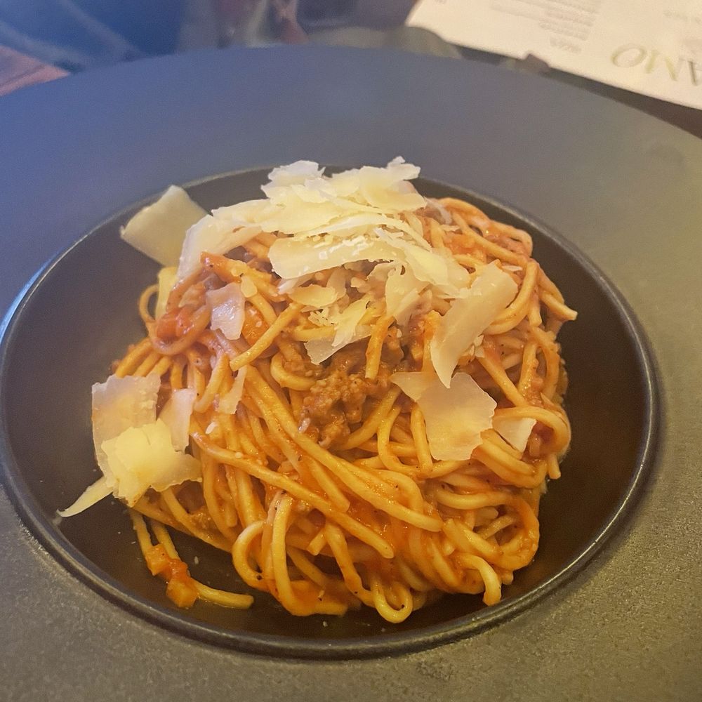 Tiamo - Spaghetti B - Pizza Near Me - Montreal, Quebec Tiamo - Spaghetti B - Pizza Near Me - Montreal, Quebec