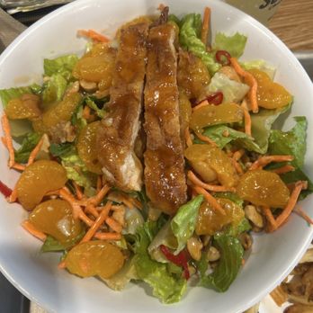 Super Chix - Asian salad - Salad Near Me - Charleston, South Carolina Super Chix - Asian salad - Salad Near Me - Charleston, South Carolina