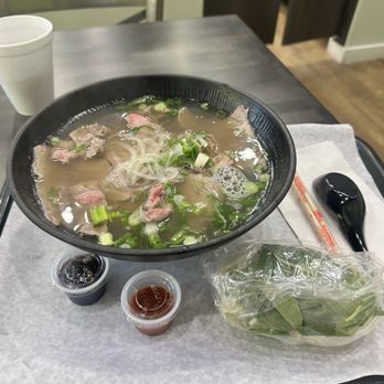 Pho & Banh Mi Eatery Cafe - Bubble Tea Near Me - Arlington, Virginia