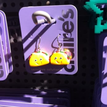 Claire's Boutique - Accessories Near Me - Tacoma, Washington