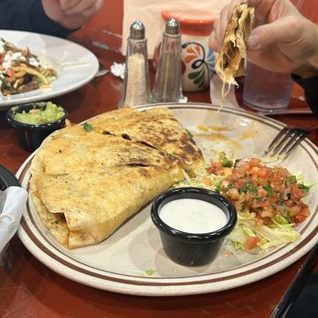 Las Fridas Mexican Kitchen-Doylestown - Steak quesadilla - New Mexican Cuisine Near Me - Doylestown, Pennsylvania