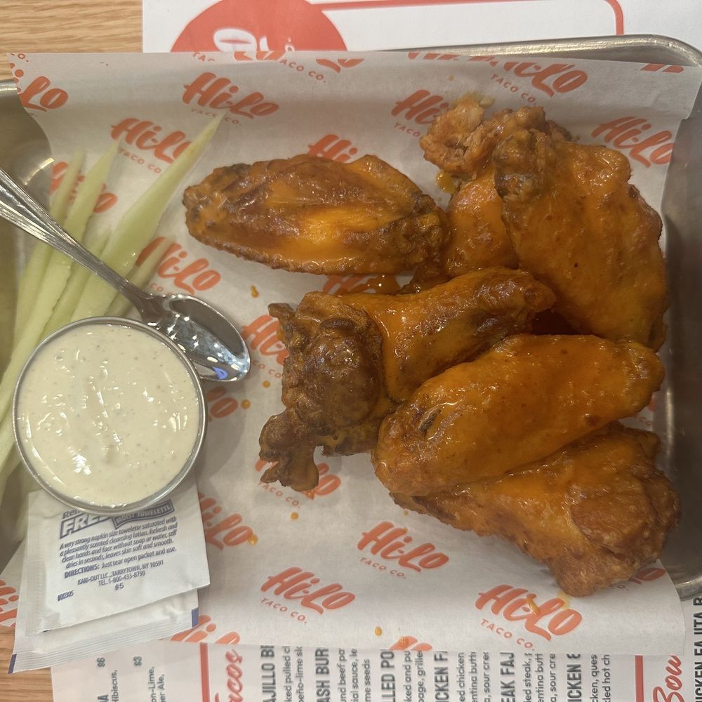 Hi-Lo Taco - smoked & fried wings (buffalo) - Tacos Near Me - Philadelphia, Pennsylvania Hi-Lo Taco - smoked & fried wings (buffalo) - Tacos Near Me - Philadelphia, Pennsylvania