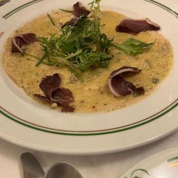 Au Pied de Cochon - Foie gras carpaccio - French Near Me - México, D.F., DIF Au Pied de Cochon - Foie gras carpaccio - French Near Me - México, D.F., DIF