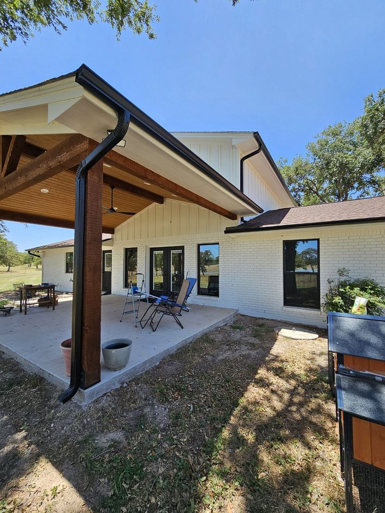 Slide of Spade Roofing and Gutters