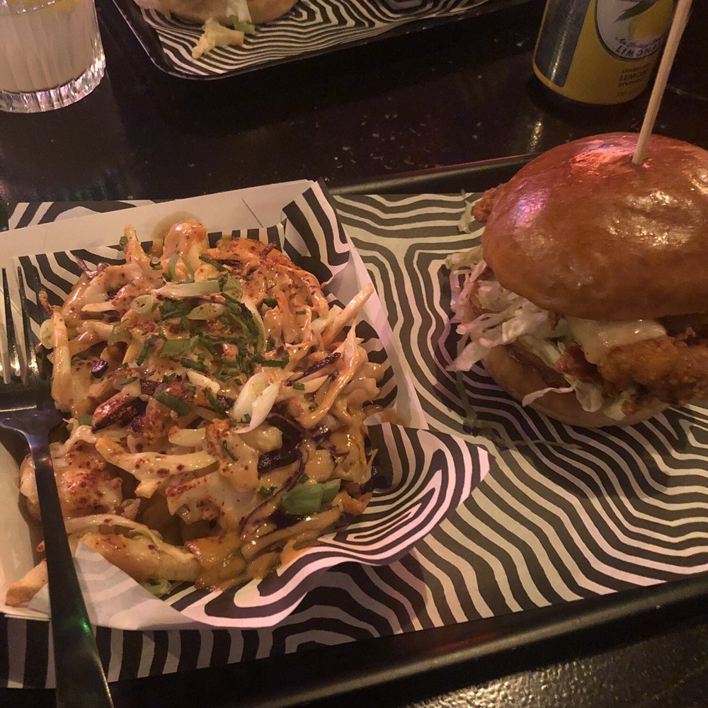 Bonehead - Topped Fries, Hothead Burger. First class eats. - Chicken Wings Near Me - Birmingham, XWM
