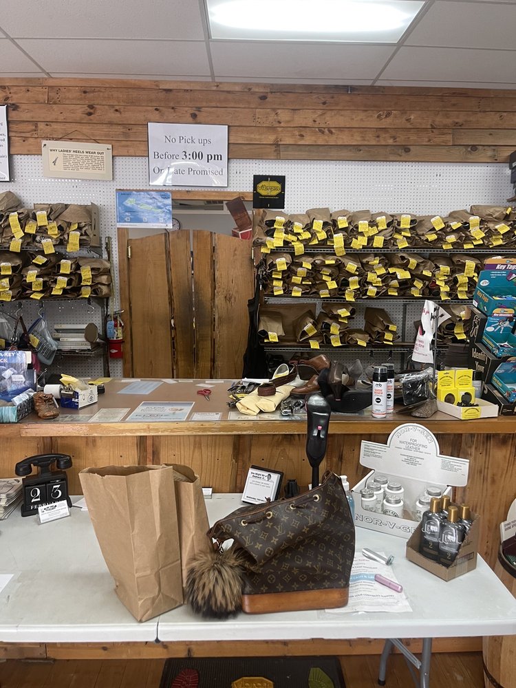 DON’S SHOE REPAIR Updated July 2024 12 Reviews 1460 Market St