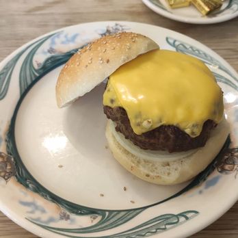 Peter Luger - Luger-Burger - Steakhouses Near Me - Brooklyn, New York Peter Luger - Luger-Burger - Steakhouses Near Me - Brooklyn, New York