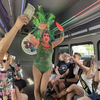 Big Drag Bus - Bus Tours Near Me - Nashville, Tennessee Big Drag Bus - Bus Tours Near Me - Nashville, Tennessee