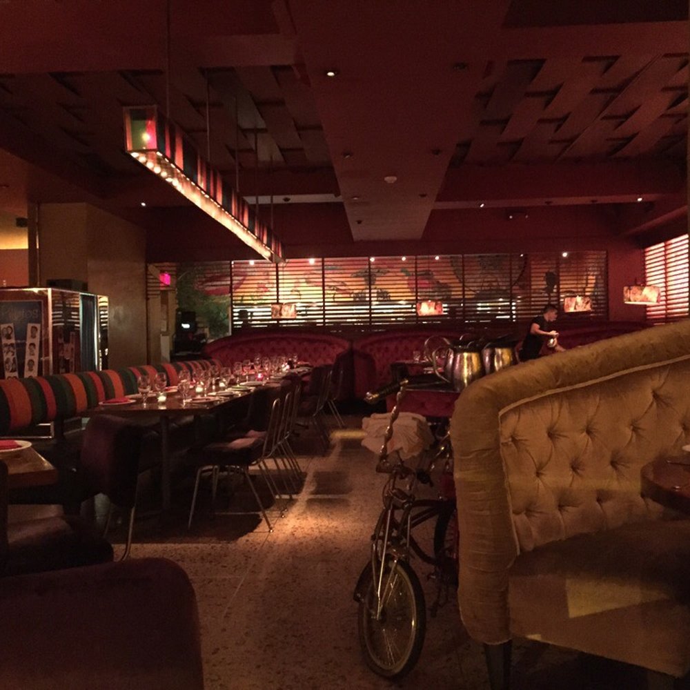 El Vez - Cool setting - Mexican Near Me - Philadelphia, Pennsylvania El Vez - Cool setting - Mexican Near Me - Philadelphia, Pennsylvania
