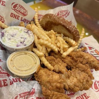 Raising Cane's Chicken Fingers - New American Near Me - Boynton Beach, Florida Raising Cane's Chicken Fingers - New American Near Me - Boynton Beach, Florida