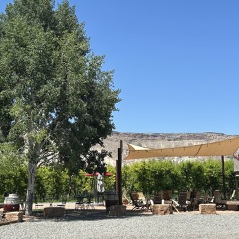 Colterris Winery - Wine Tours Near Me - Palisade, Colorado