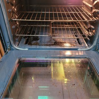 Rosie's Cleaning Services - Oven before - Home Cleaning Near Me Rosie's Cleaning Services - Oven before - Home Cleaning Near Me