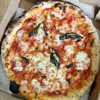Fabrica Pizza - Margherita Pizza - Salad Near Me - Tampa, Florida Fabrica Pizza - Margherita Pizza - Salad Near Me - Tampa, Florida