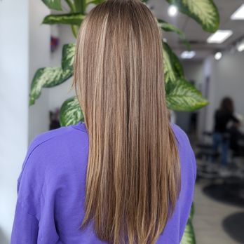 Artistic Salon - Beautiful long layers. - Hair Salons Near Me - Calgary, Alberta Artistic Salon - Beautiful long layers. - Hair Salons Near Me - Calgary, Alberta