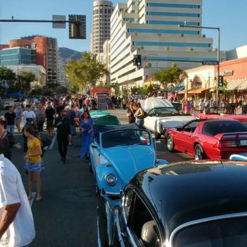 Glendale Cruise Night - Steet scene - Festivals Near Me - Glendale, California
