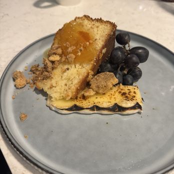 Shift Kitchen & Bar - Butter cake with fired Brie - New American Near Me - Flagstaff, Arizona