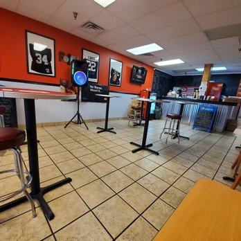 Wing Haven - Inside - Chicken Wings Near Me - Southaven, Mississippi