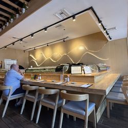 Sushi bar