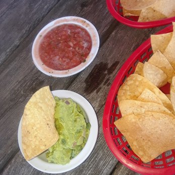 Mara's Grill - Chips, salsa, guacamole - Mexican Near Me - Milwaukee, Wisconsin Mara's Grill - Chips, salsa, guacamole - Mexican Near Me - Milwaukee, Wisconsin