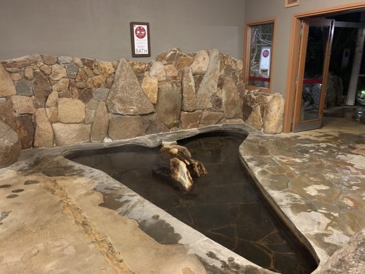 Peninsula Hot Springs by null