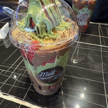 Melt N Dip - Creperies Near Me - Greenfield, Wisconsin