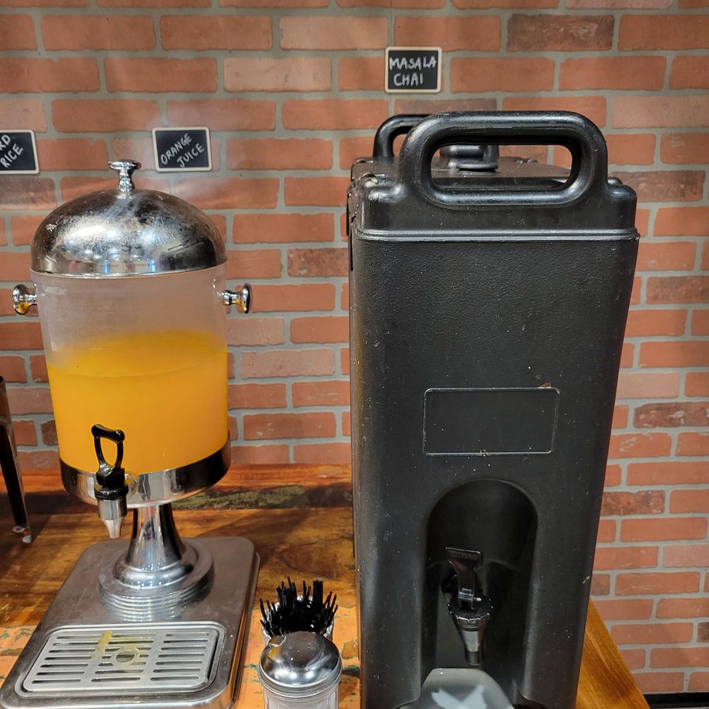 Godavari Denver - Orange juice and chai - Indian Near Me - Centennial, Colorado Godavari Denver - Orange juice and chai - Indian Near Me - Centennial, Colorado