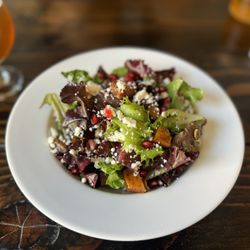 West Oak Nosh - 10/5/24 - SEASOANL Butternut squash and pomegranate salad w/maple vinaigrette!! My favorite thing on their menu!