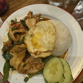 Sup Thai Kitchen  - Basil fried chicken spicy - Thai Near Me - Fresh Meadows, New York