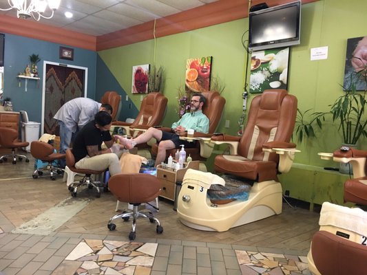 Hollywood Nails 3597 Tynecastle Hwy Banner Elk Nc Manicurists